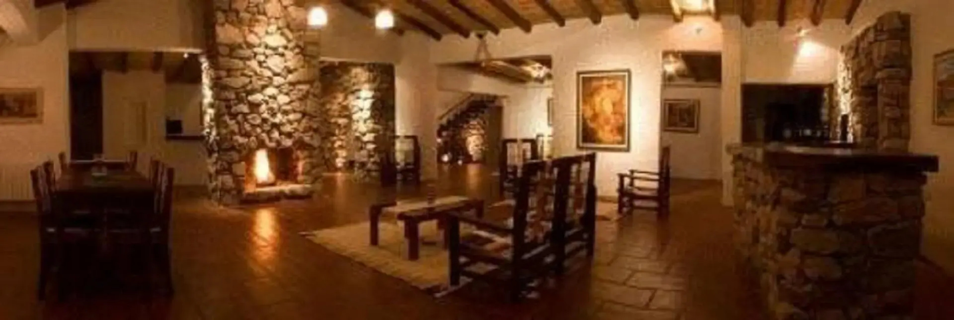 Casa De Piedra