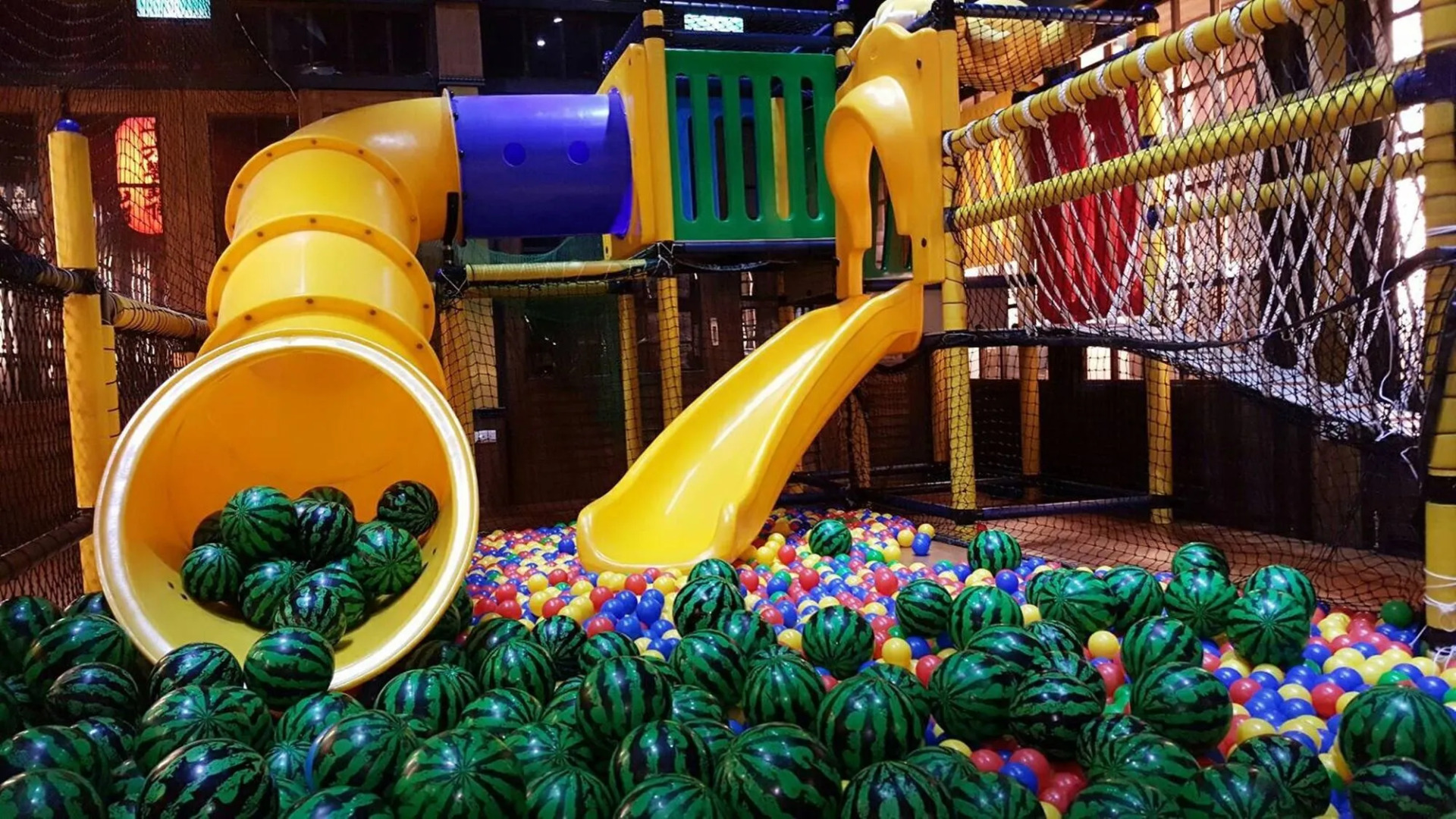 Monster Village Hotel