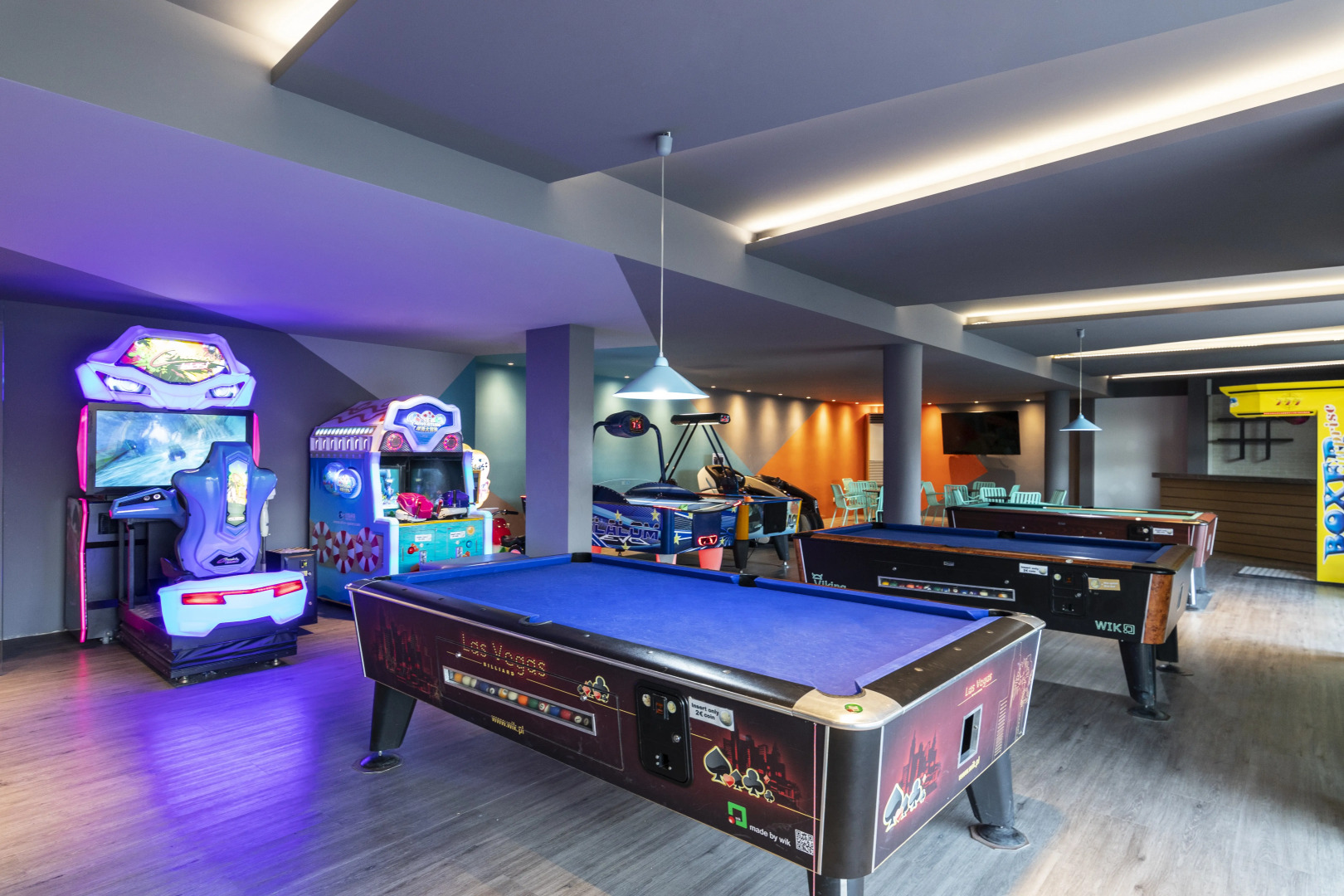 Eden Roc Resort Hotel