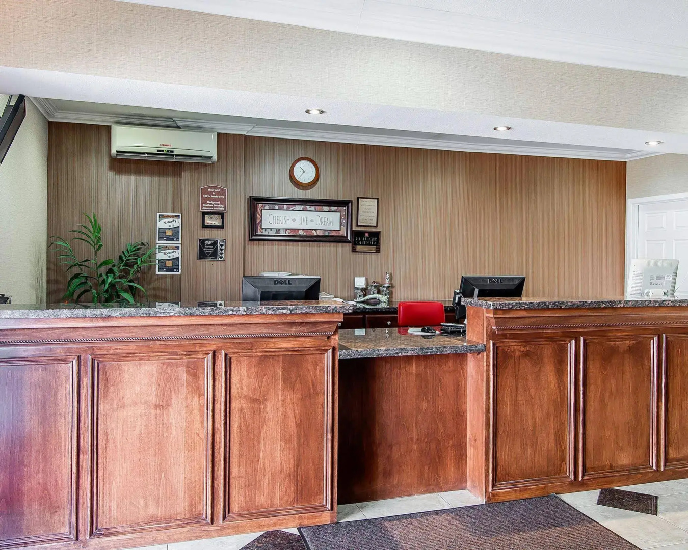 Super 8 by Wyndham Mesa Downtown Near Convention Center