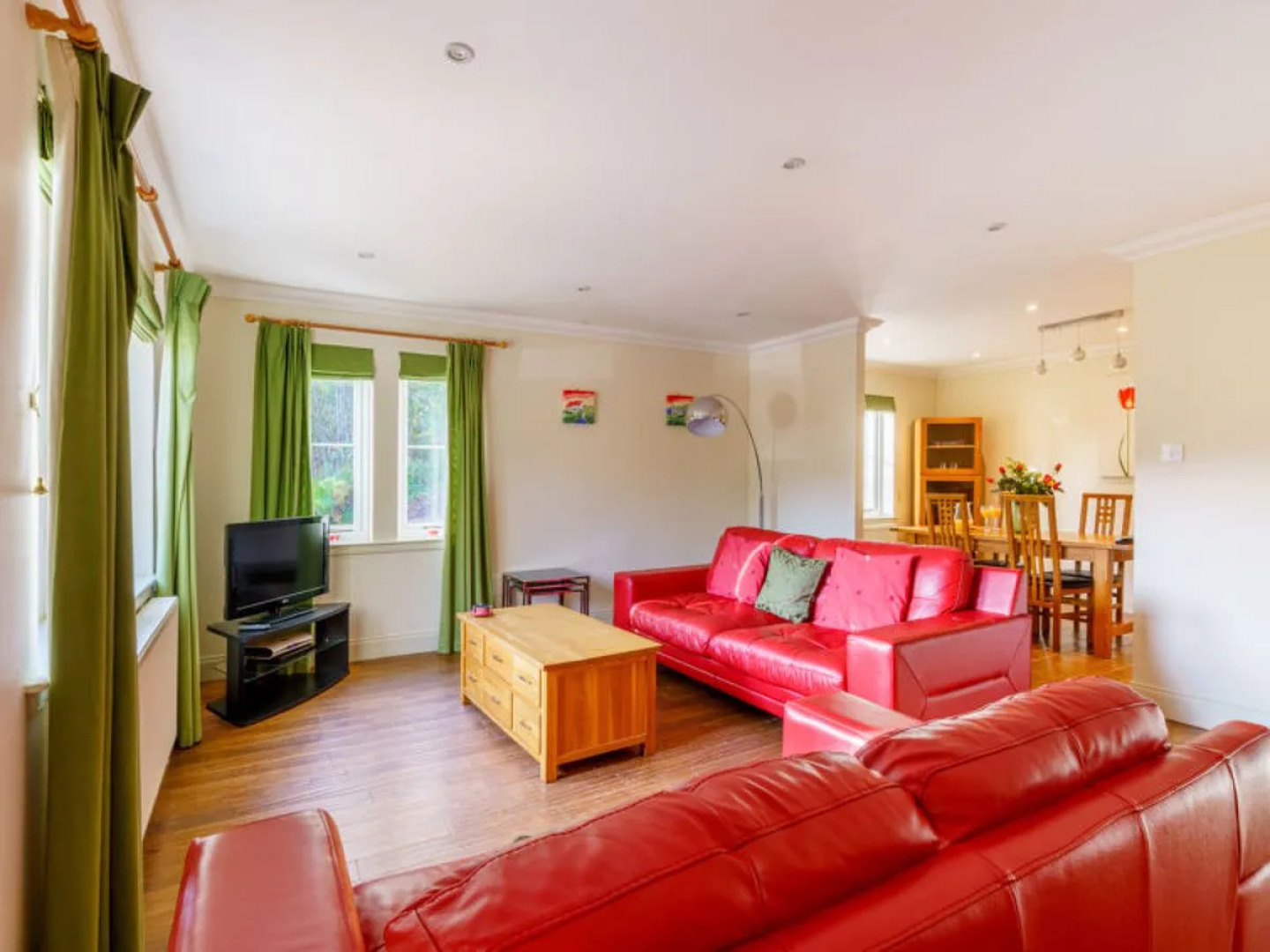 House Brochs Drumnadrochit