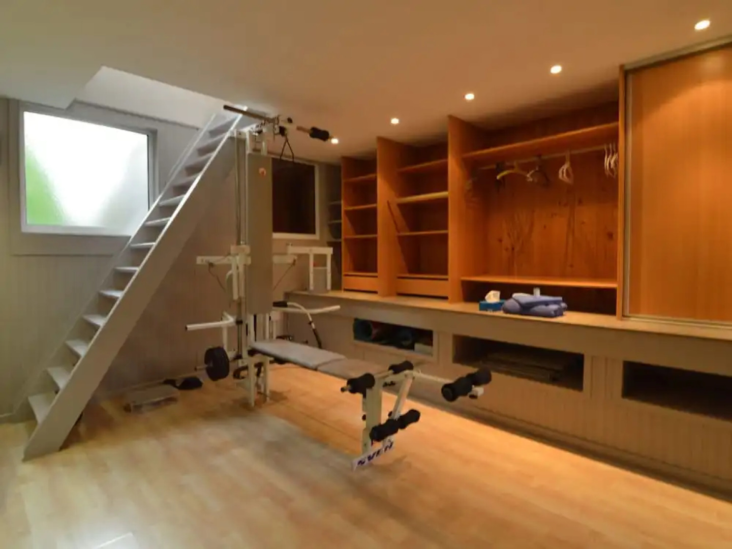 Beautiful Villa for Groups With Swimming Pool, Sauna and Wifi