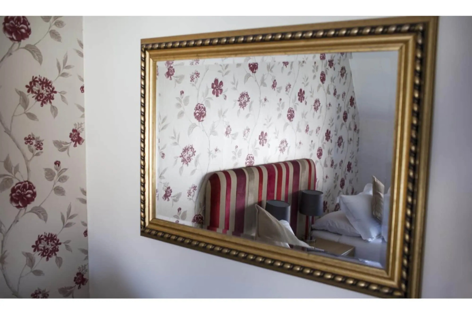 The White Horse Hotel