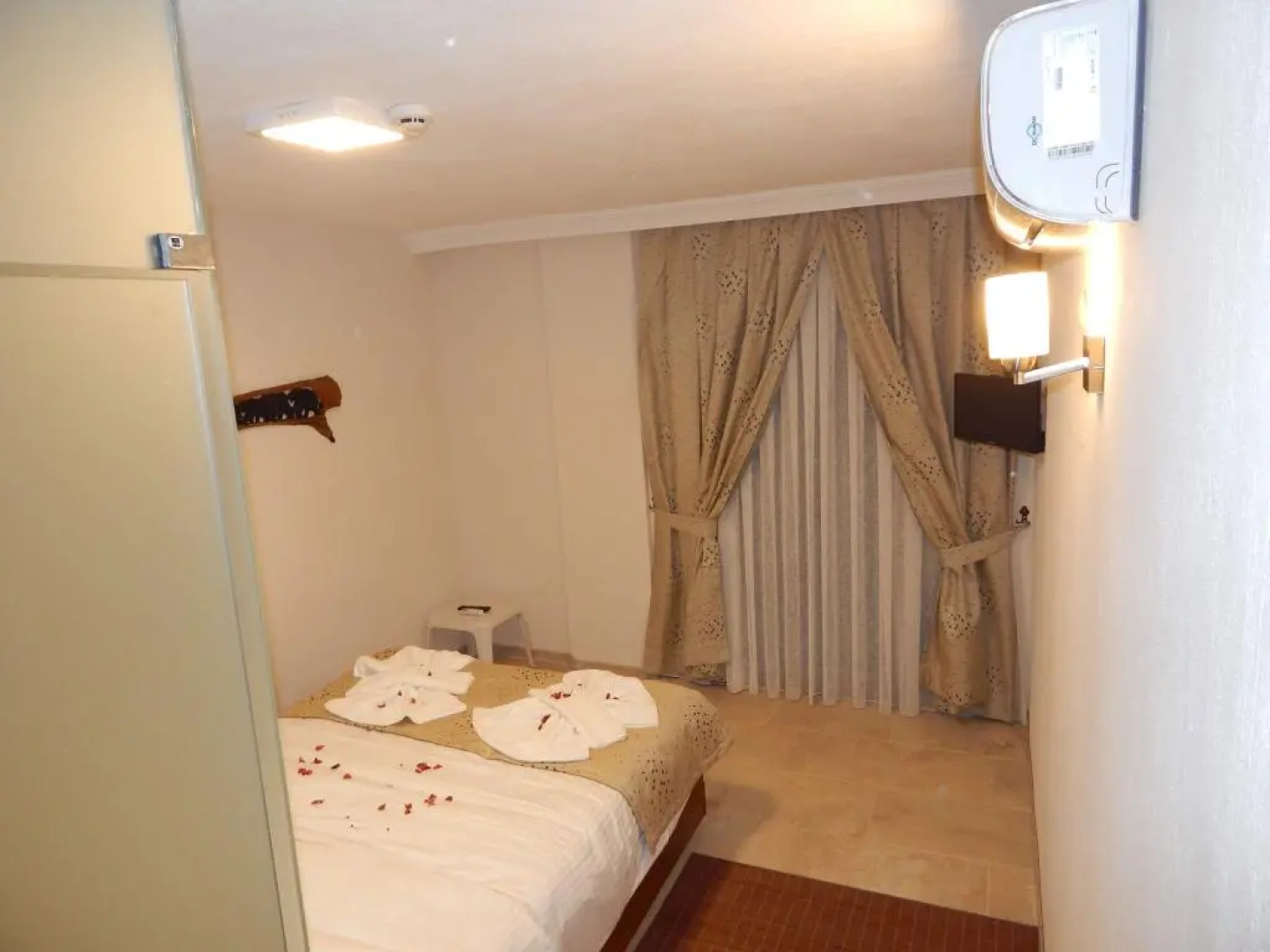 Godence Hotel Seferhisar