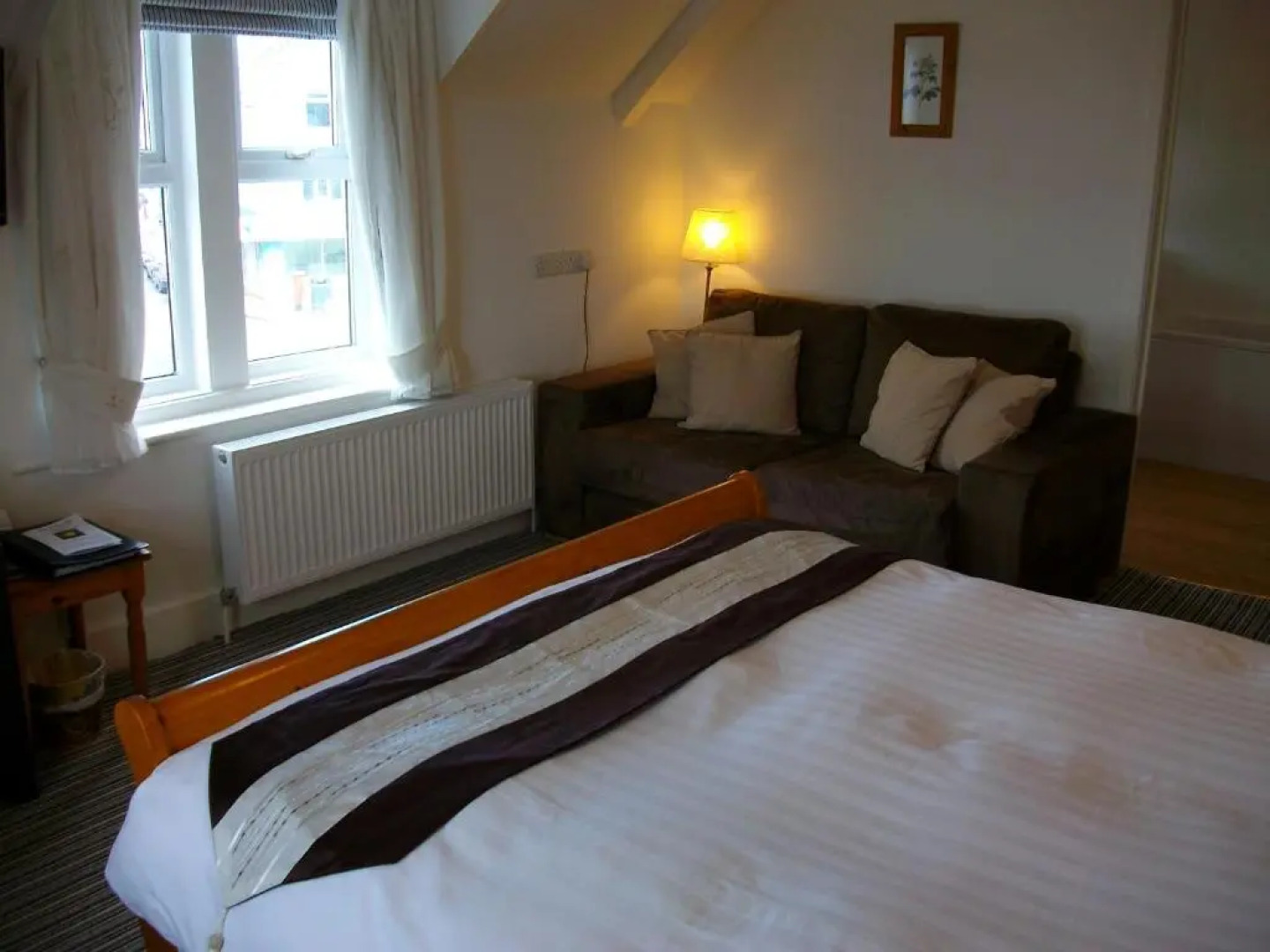 Gate Lodge Guest House