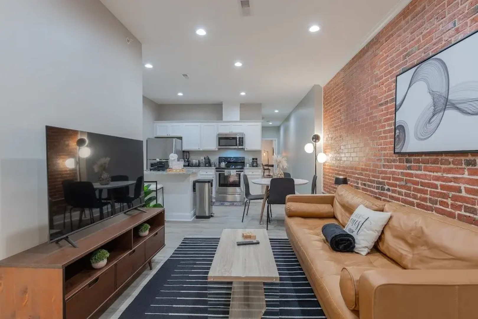 Baltimore's Home Away From Home 2 Bedroom Apts by Redawning