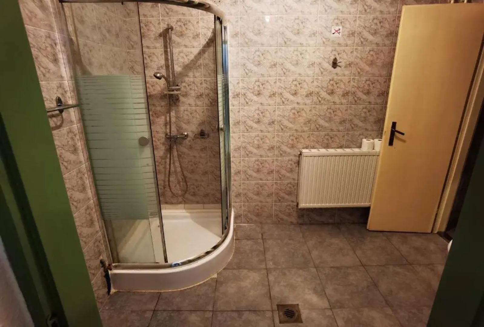 KOMPLEX -Rendezvénytermek-Panzió-Apartman-Irodák-