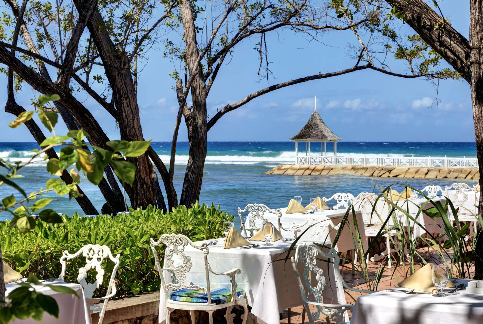 Отель Half Moon