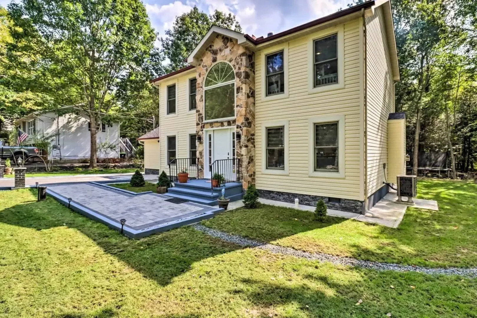 Game Room & Yard: Family Paradise in Pocono Summit
