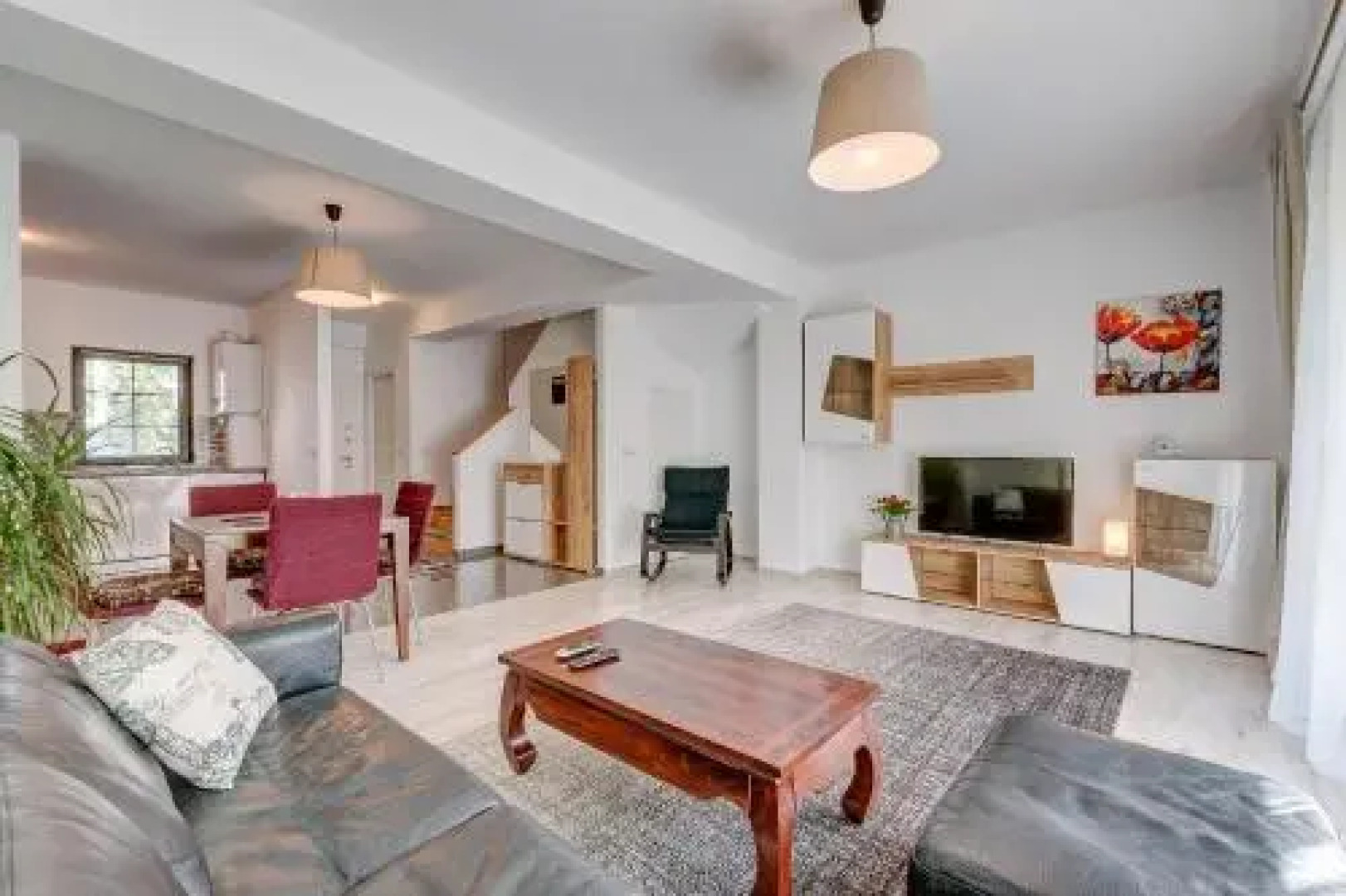 Bucharest Airport Suites & Villas