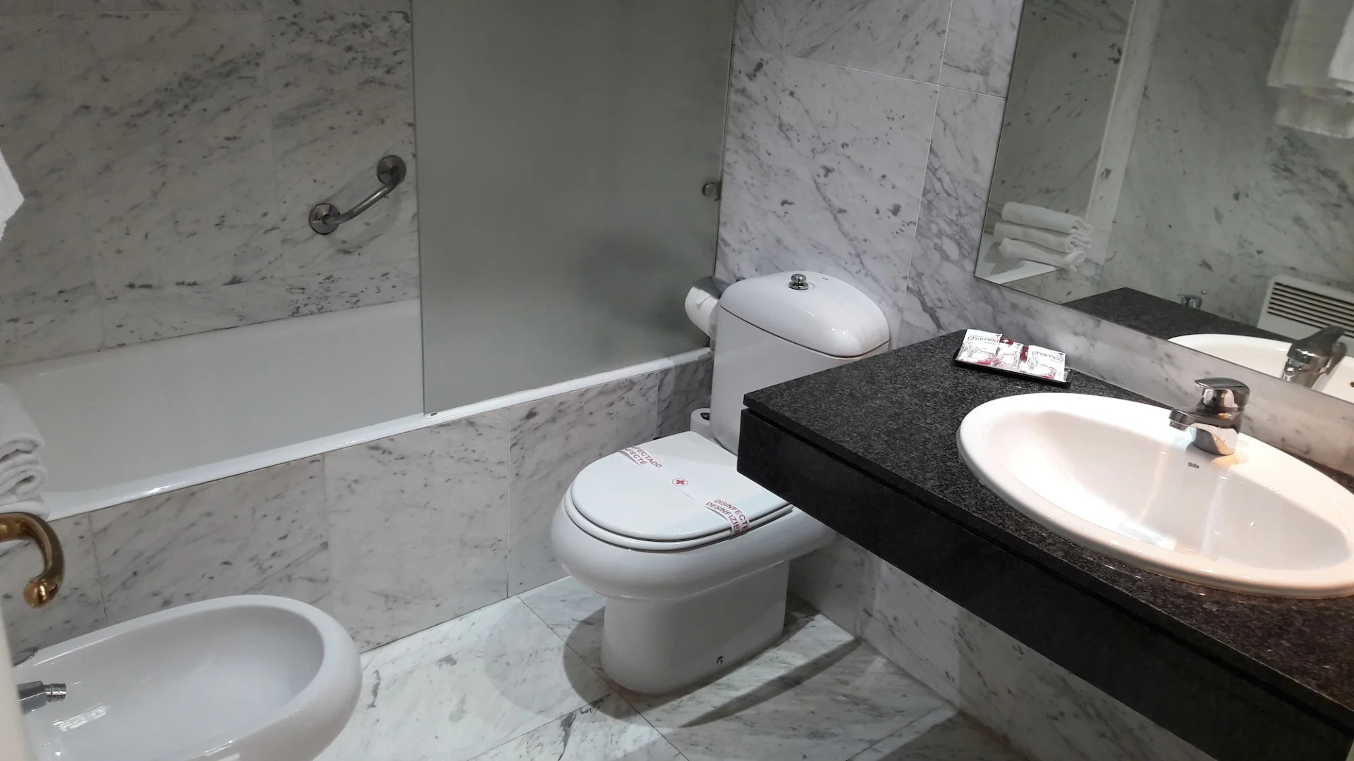 VTZ Orús Factory Hotel - Parking Muy Económico