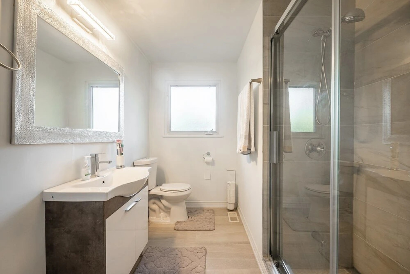 GLOBALSTAY Cozy 4 Bedroom House