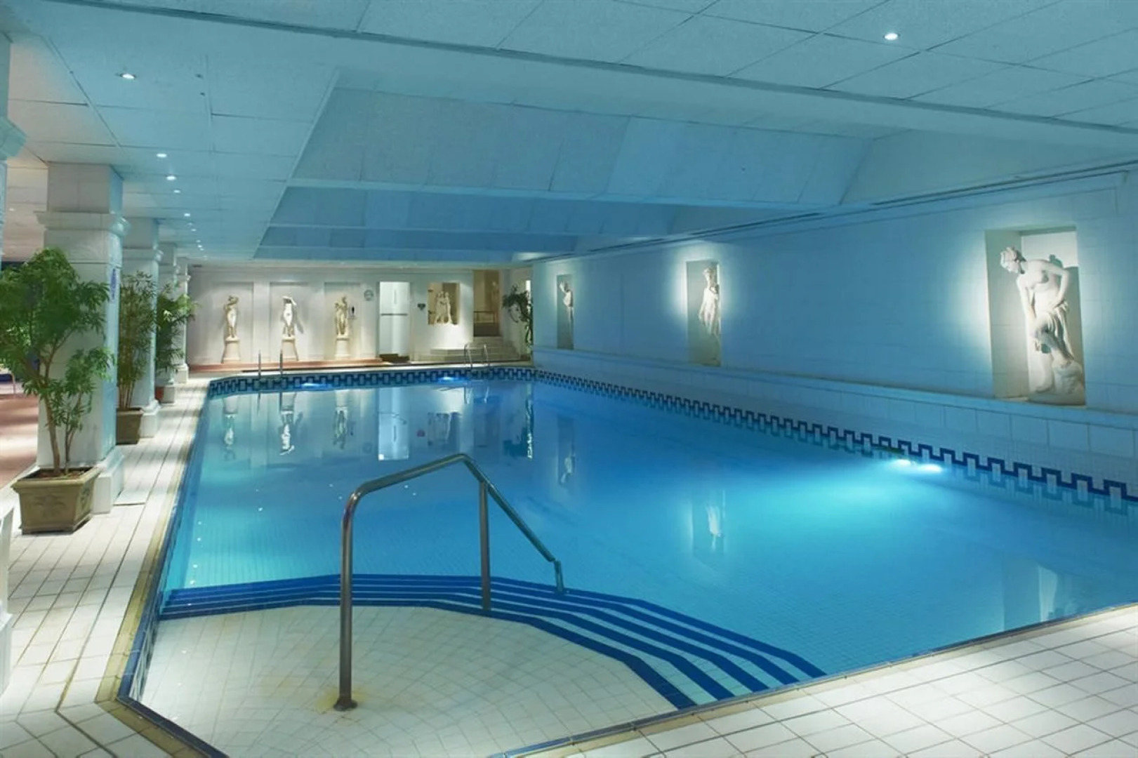 St Pierre Park Hotel & Golf