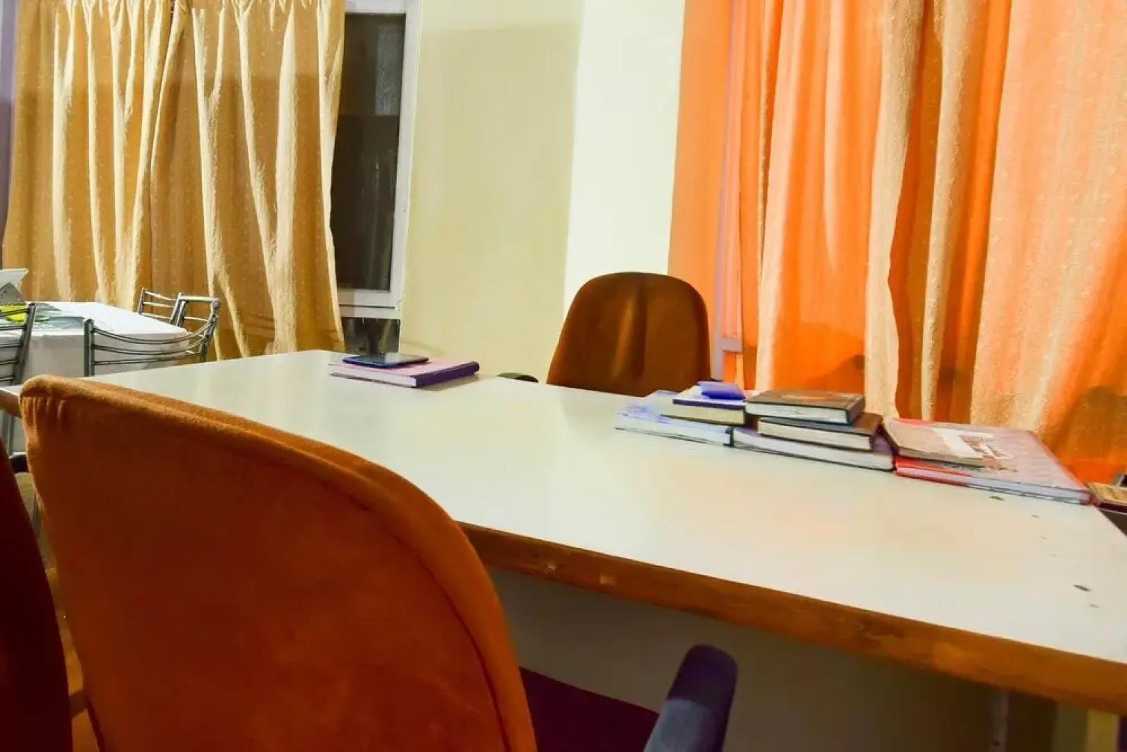 The Roam Way By OYO Rooms