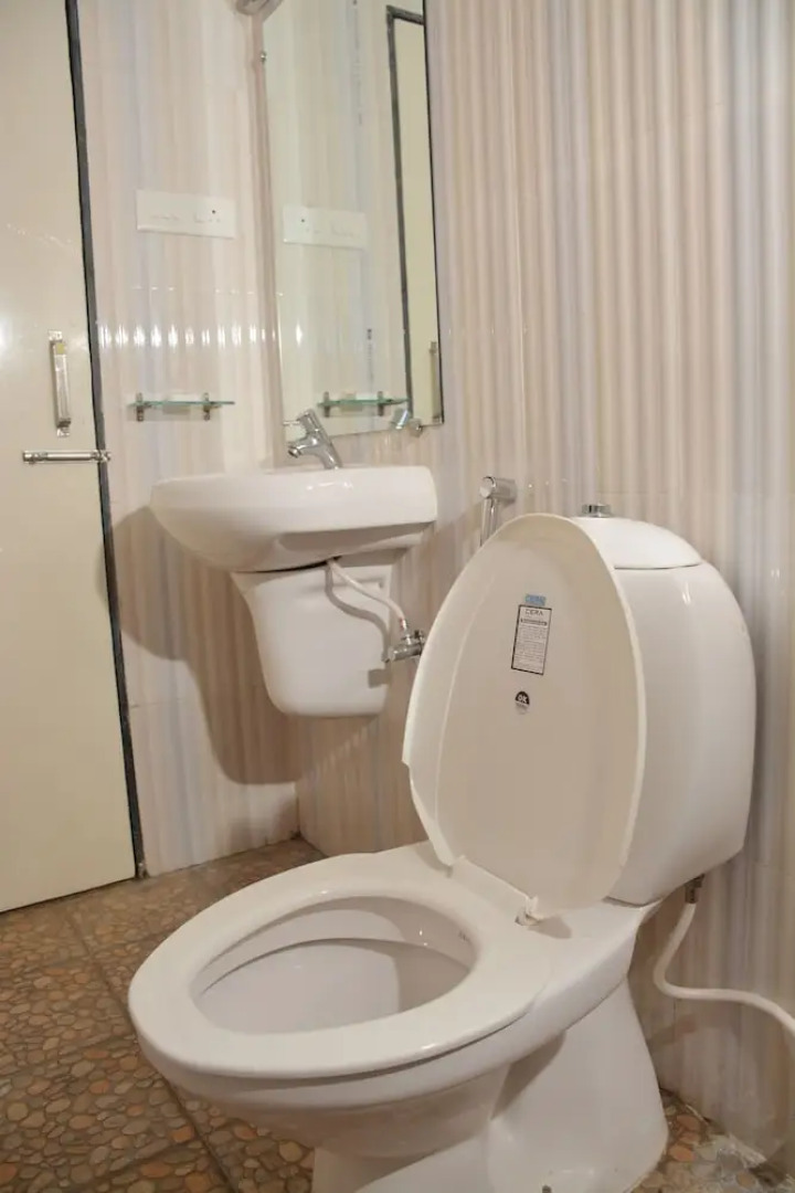 Betelnut Inn Mrkt by SPLENOR