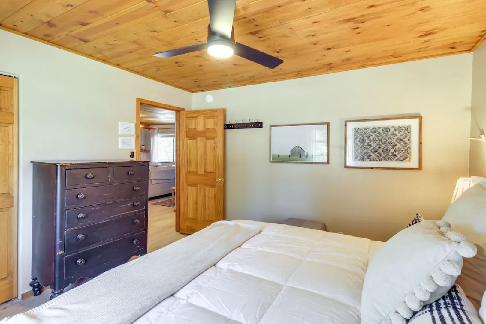 Cozy Heber Cabin Retreat w/ Deck + Fireplace!