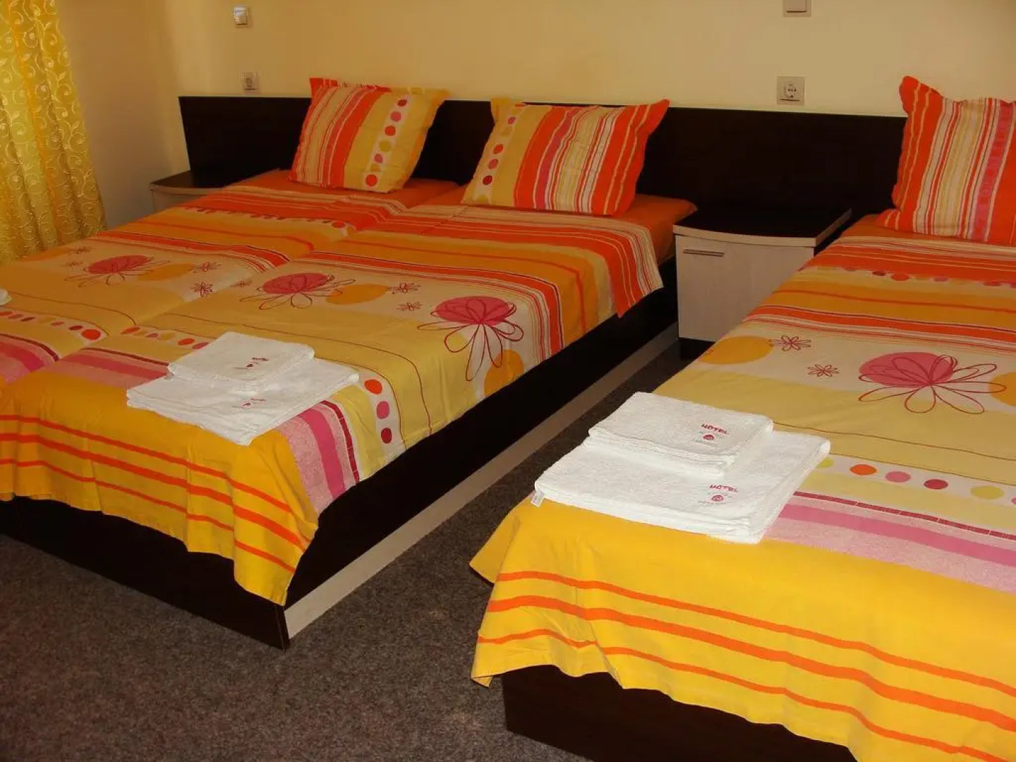 Sunny Paradise Hotel