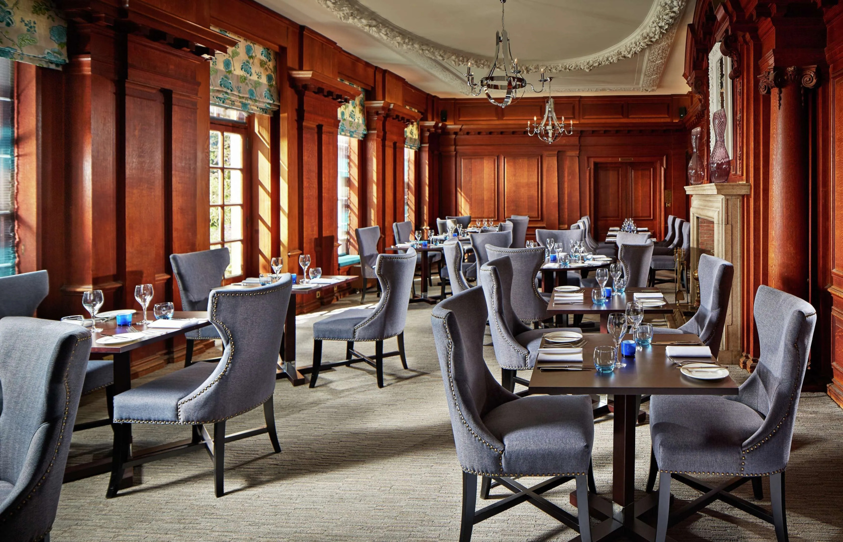 Barnett Hill - Luxury Hotel