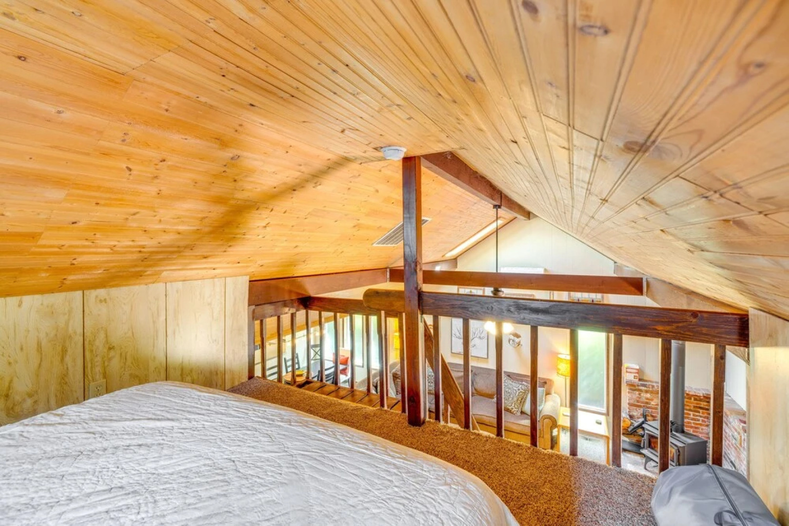 Pet-friendly Ocean Park Rental w/ Outdoor Fire Pit