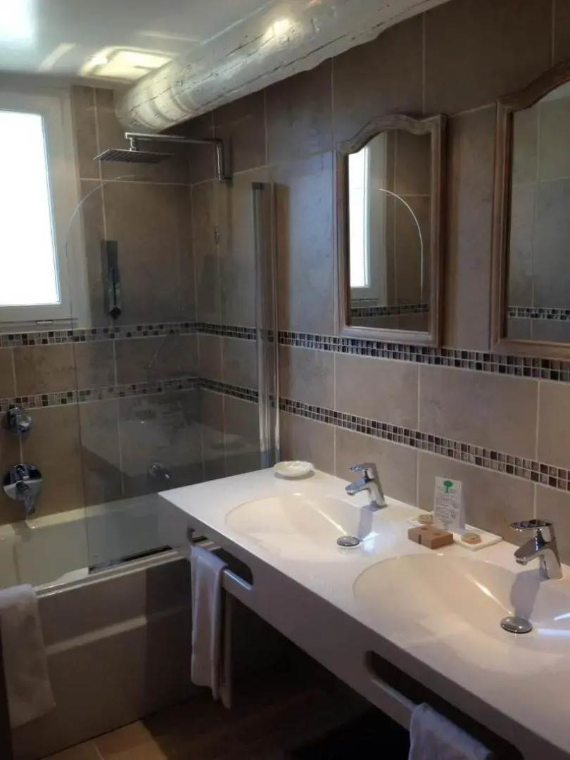 Le Mas des Carassins