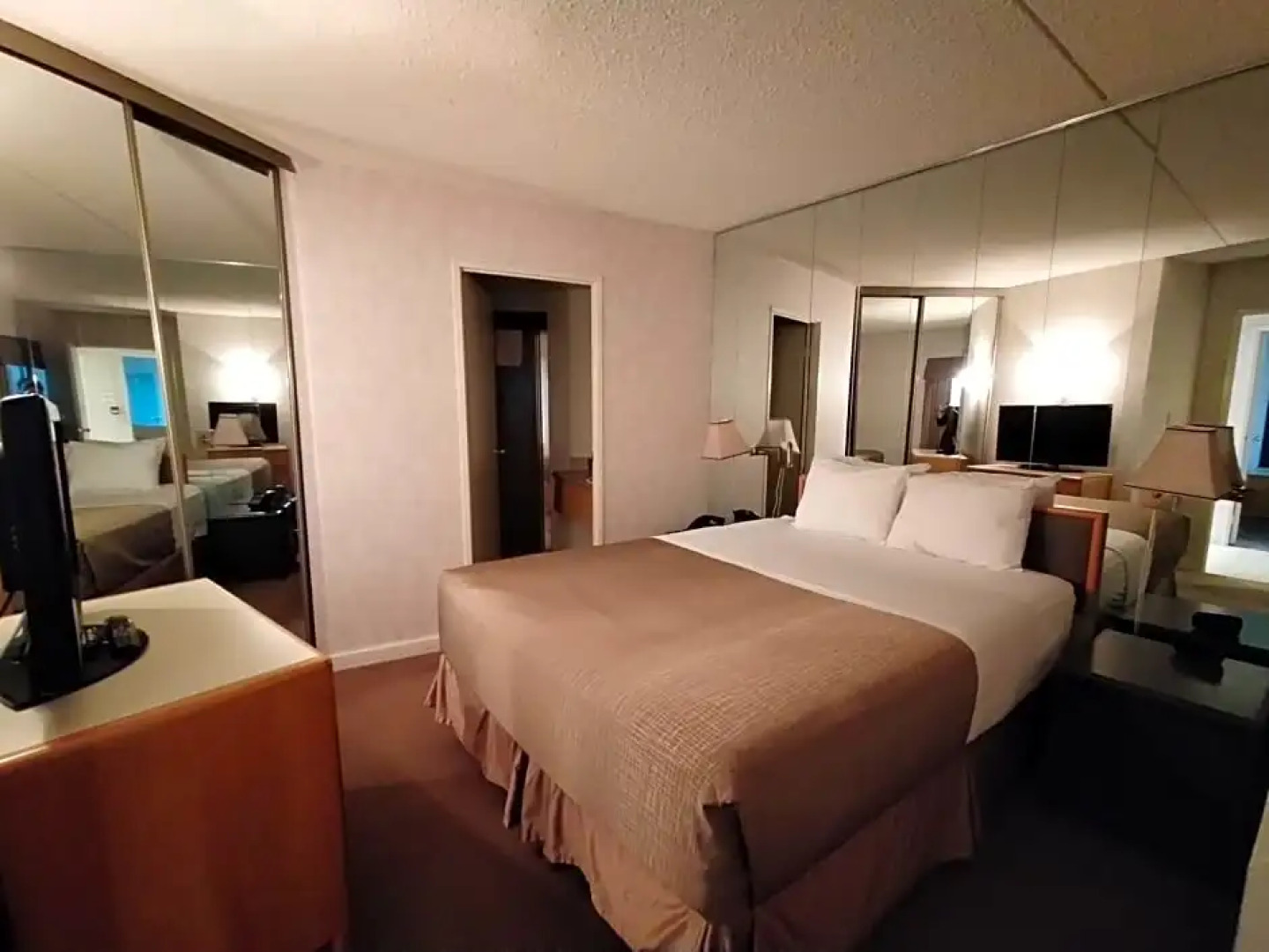 Holiday Villa Resorts - Thornbury Royal Harbour Resort