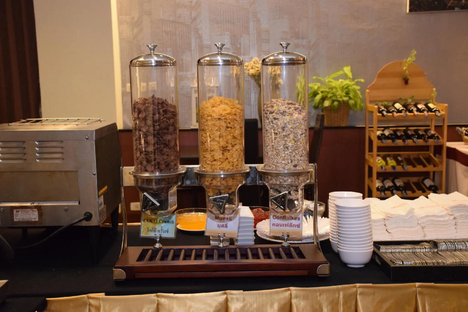 The Color Living Hotel