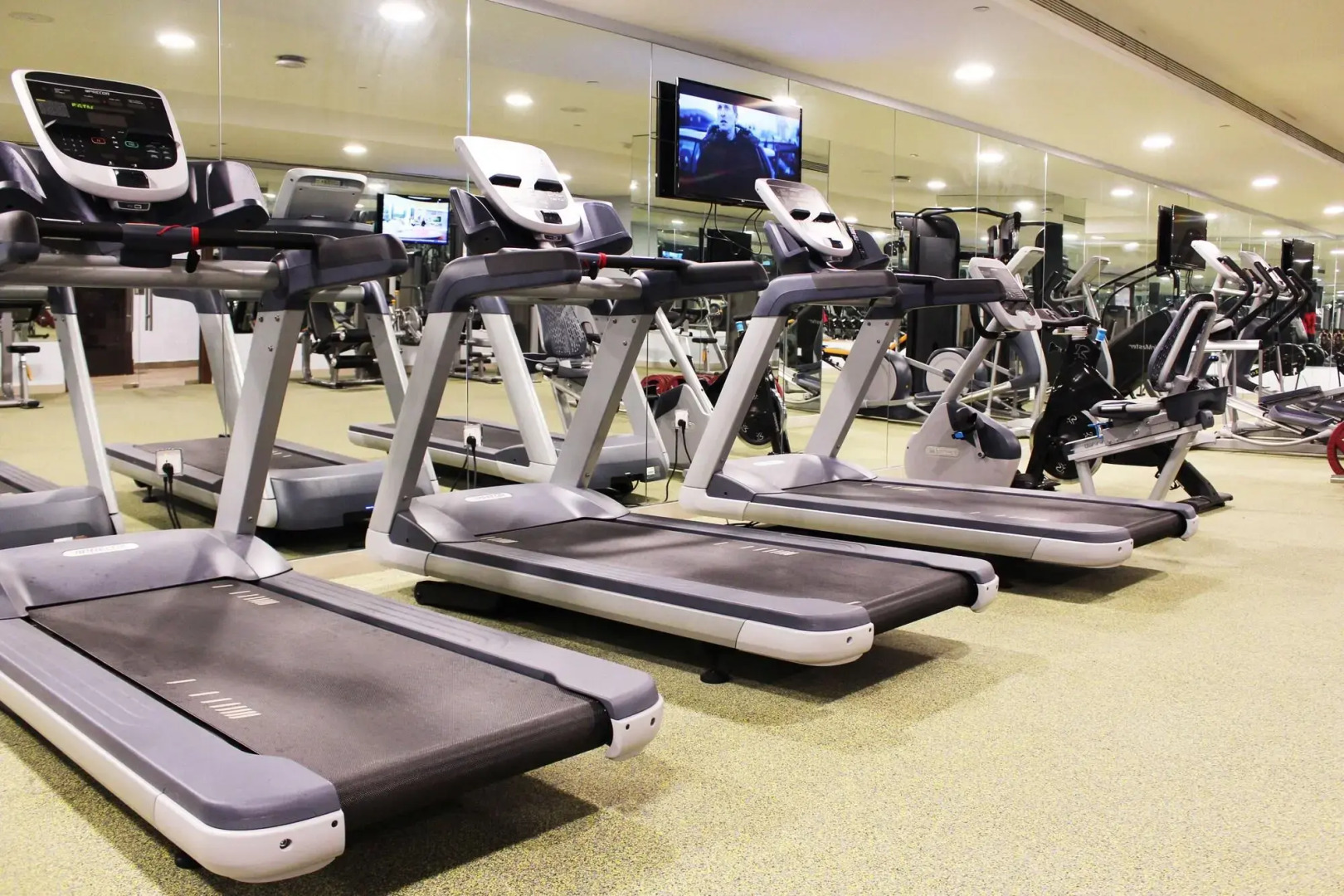 Almansour Suites Hotel Doha