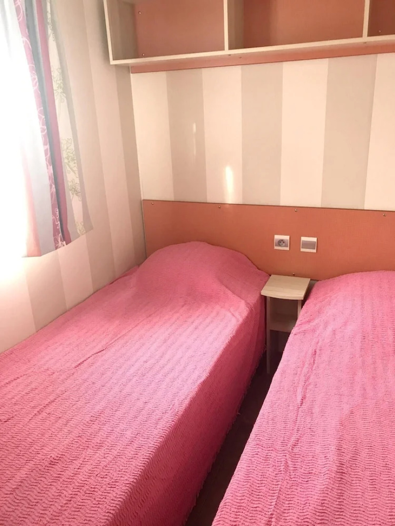 Bungalow With 3 Bedrooms in Puget-sur-argens, With Shared Pool and Furnished Garden