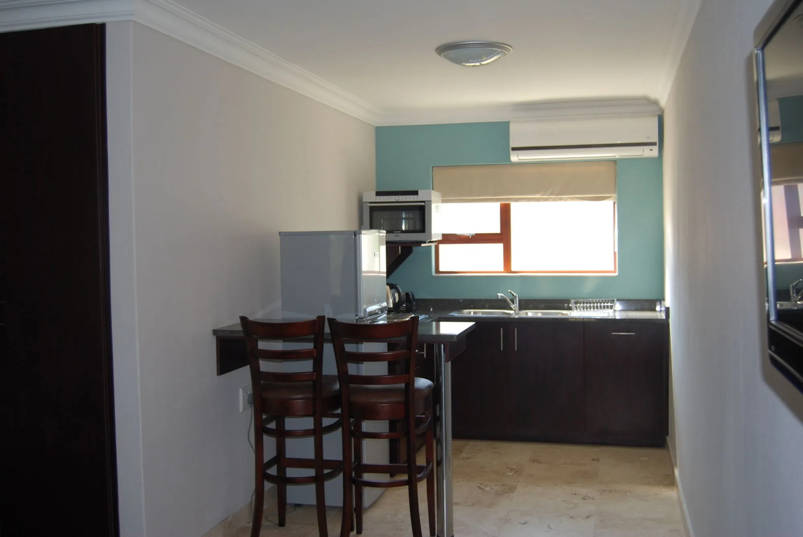 Sunninghill Guest Lodge