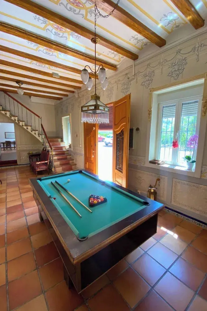 Room-magnolia Loft A Spacious, Authent