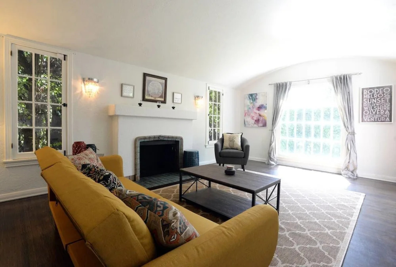 Ethnic Vibes in Weho Melrose - Walk To Everywhere