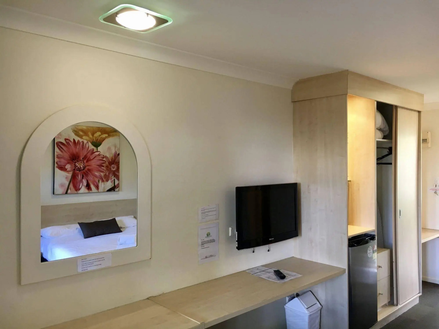 The Waterloo Bay Hotel