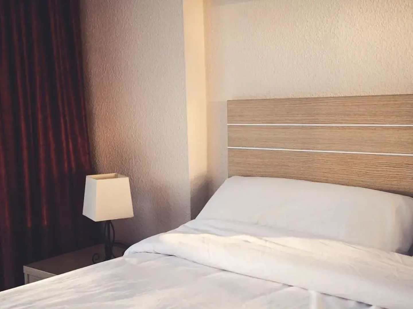 Tuskar House by the Sea