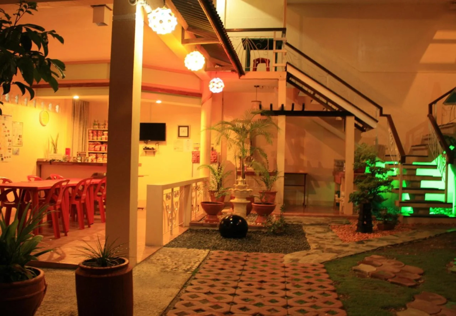 Oslob Malonzo Pension House