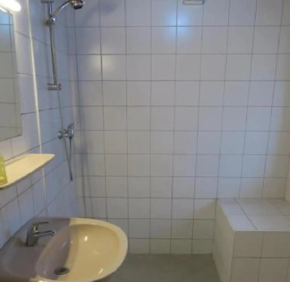 SnowBunnys BackPackers Hostel