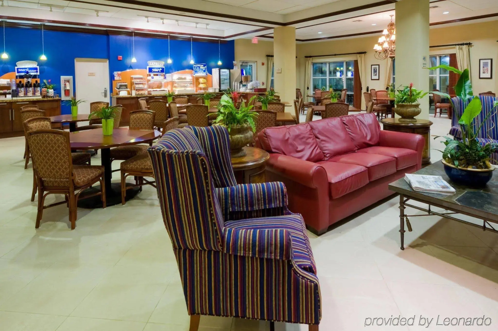 Holiday Inn Express & Suites Kendall by IHG