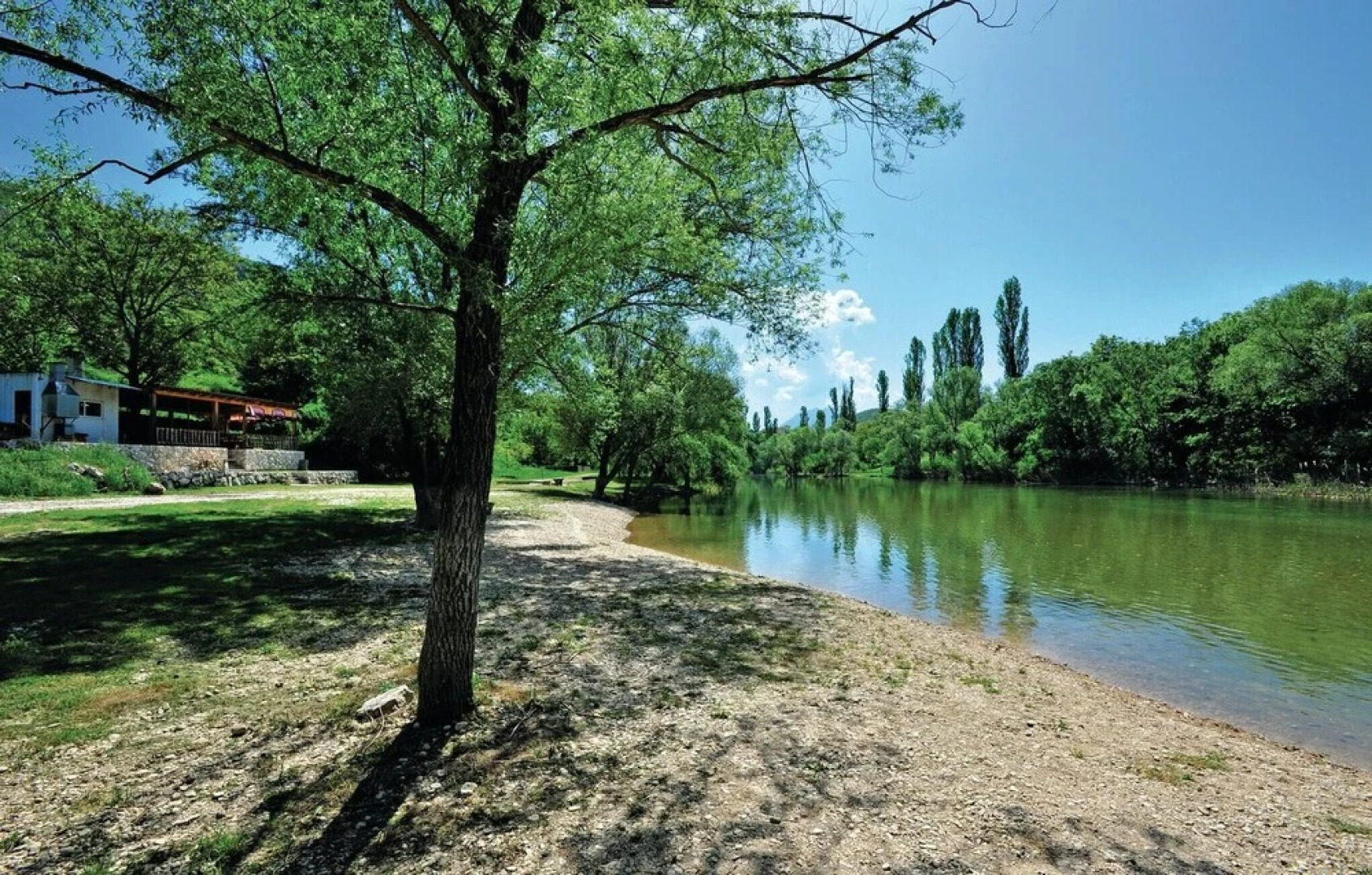 Awesome Home in Blato na Cetini With Wifi and 4 Bedrooms