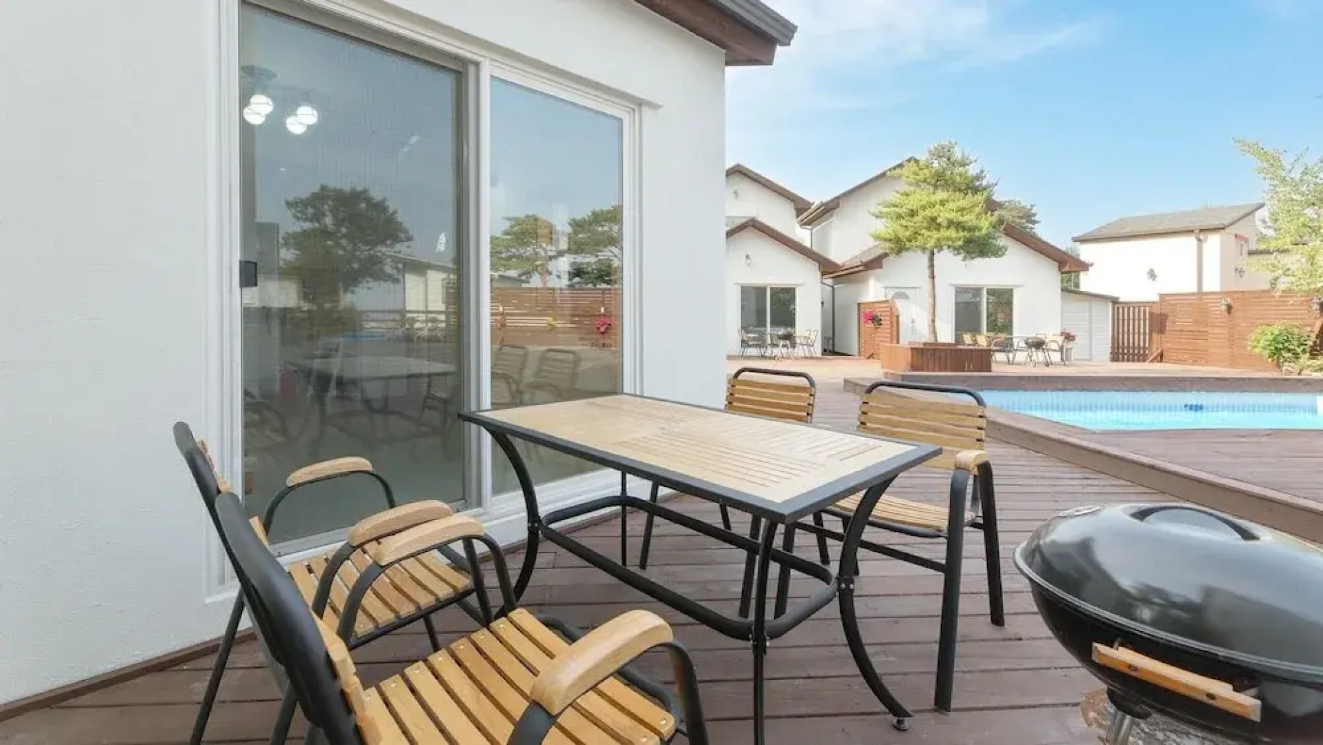 Gangneung The October Pension