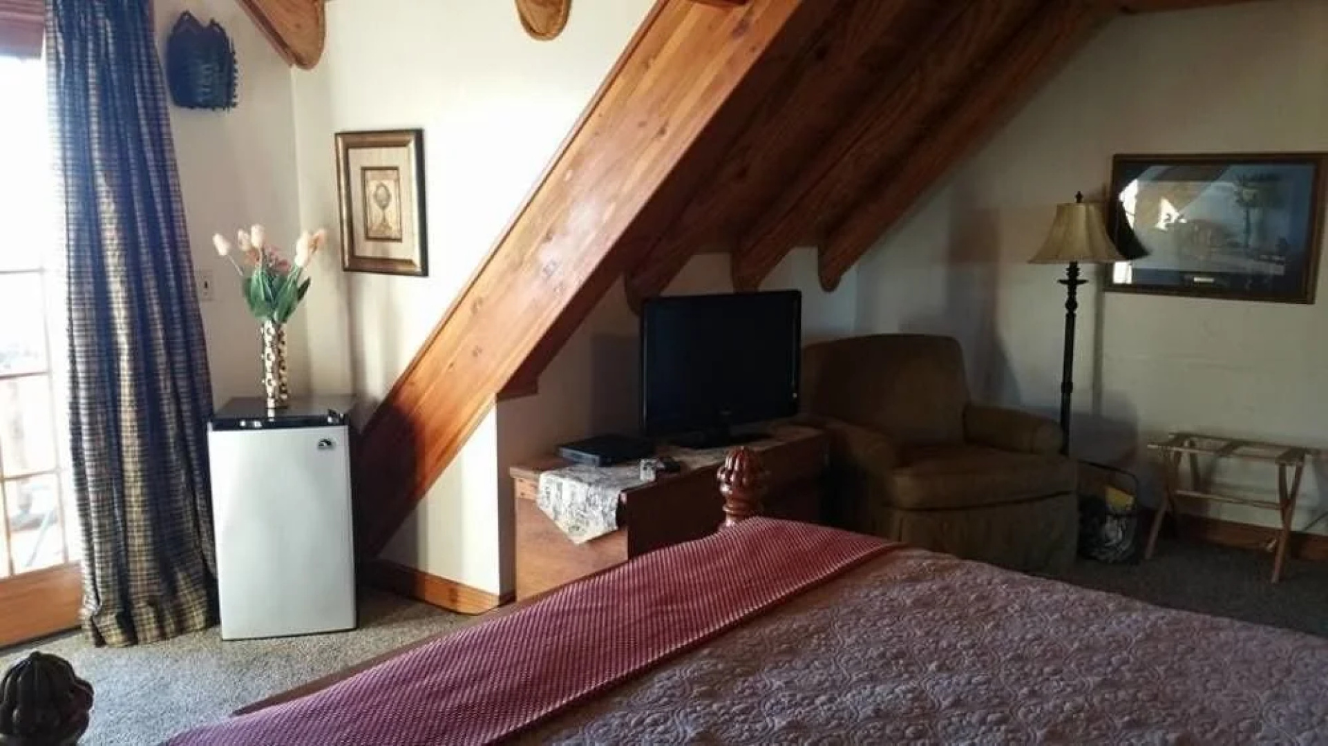 Pine Lakes Lodge
