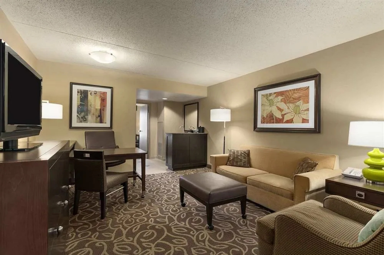 Embassy Suites by Hilton Pittsburgh International Airport