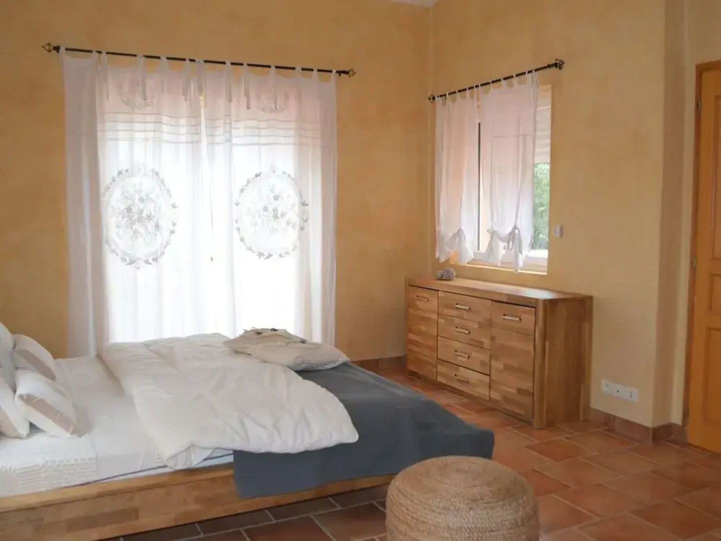 House in Montfort-sur-argens With Garden