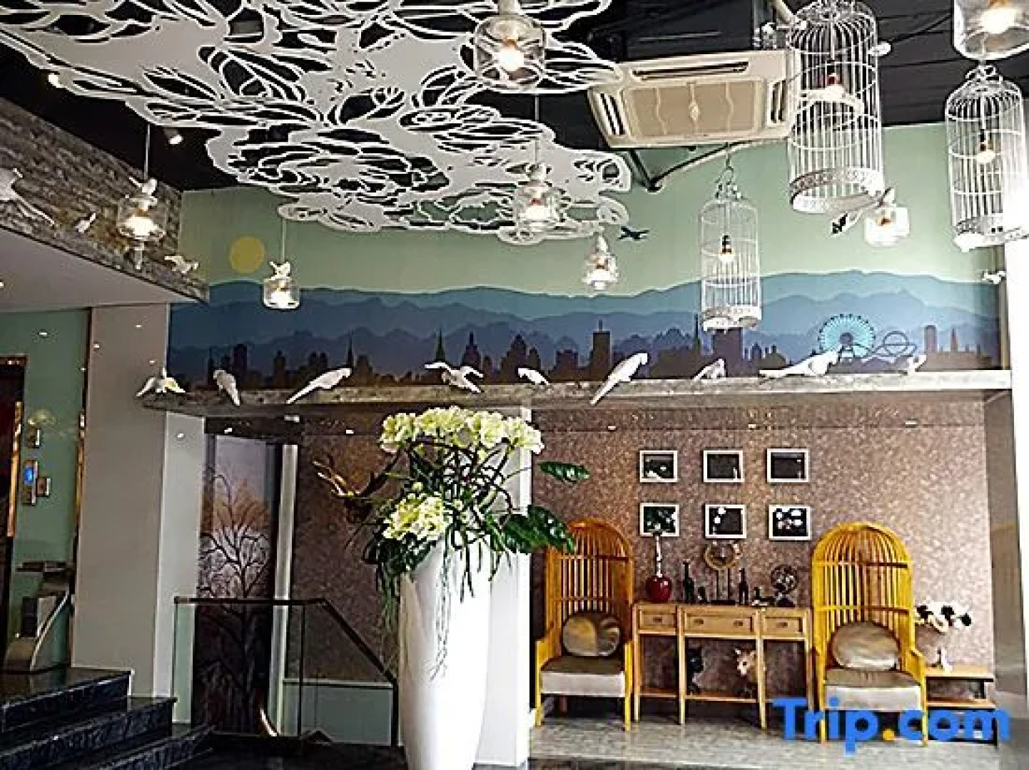 Love Max Fashion Theme Hotel