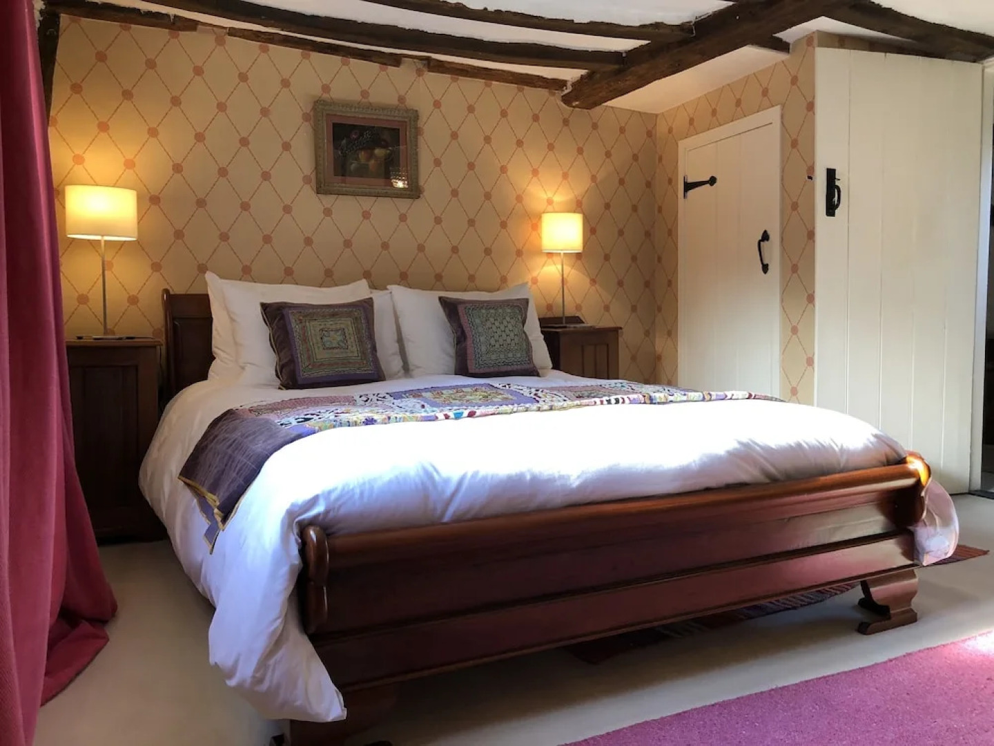 Crown House Bed & Breakfast