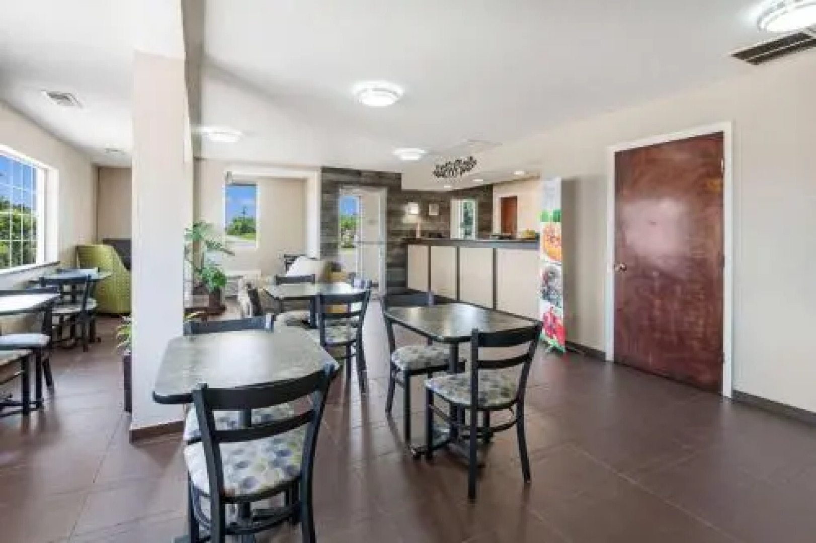 Days Inn by Wyndham Georgetown North Of Lexington