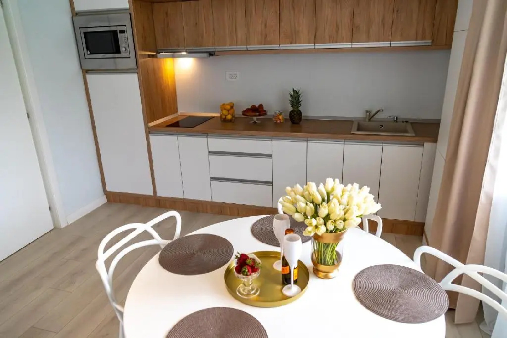 Vila Royal Paradise Beach