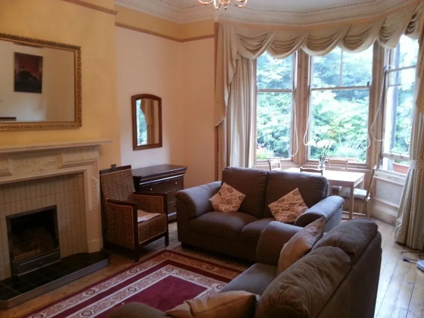 15 Merchiston Gardens