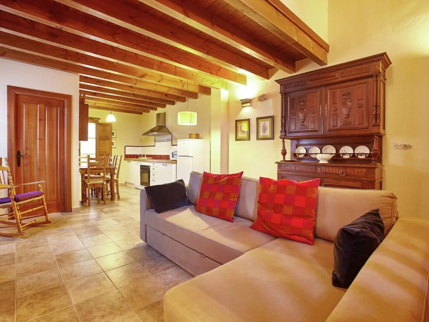 Beautiful Family House With Pool Near the Beach and the Mountains of Asturias