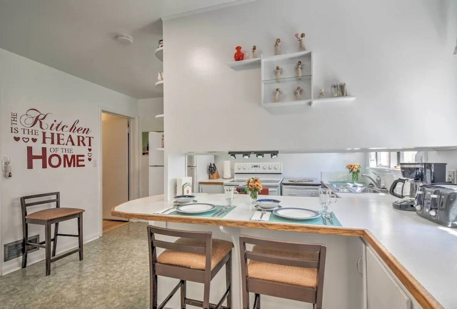 Panguitch Home w/ Patio ~ 24 Mi to Bryce Canyon