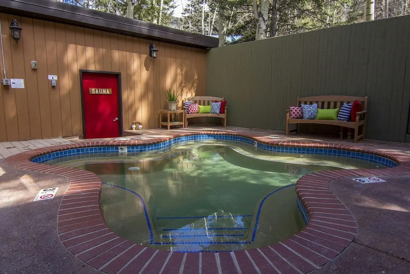 Rio Hondo Condominiums