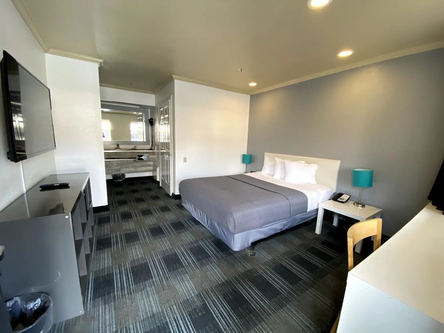 BridgePoint Inn Daly City